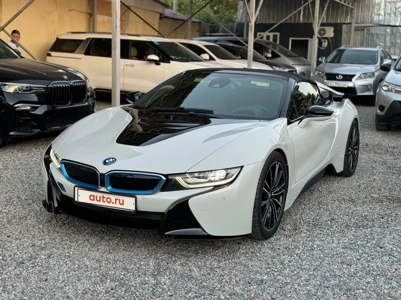 BMW i8 là xe gì?