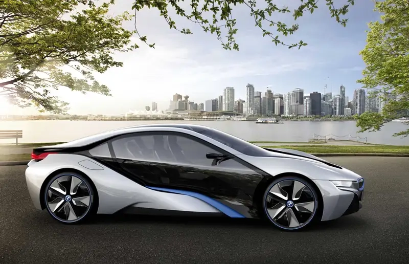 Model bmw i8 nổi tiếng với kiểu dáng độc đáo