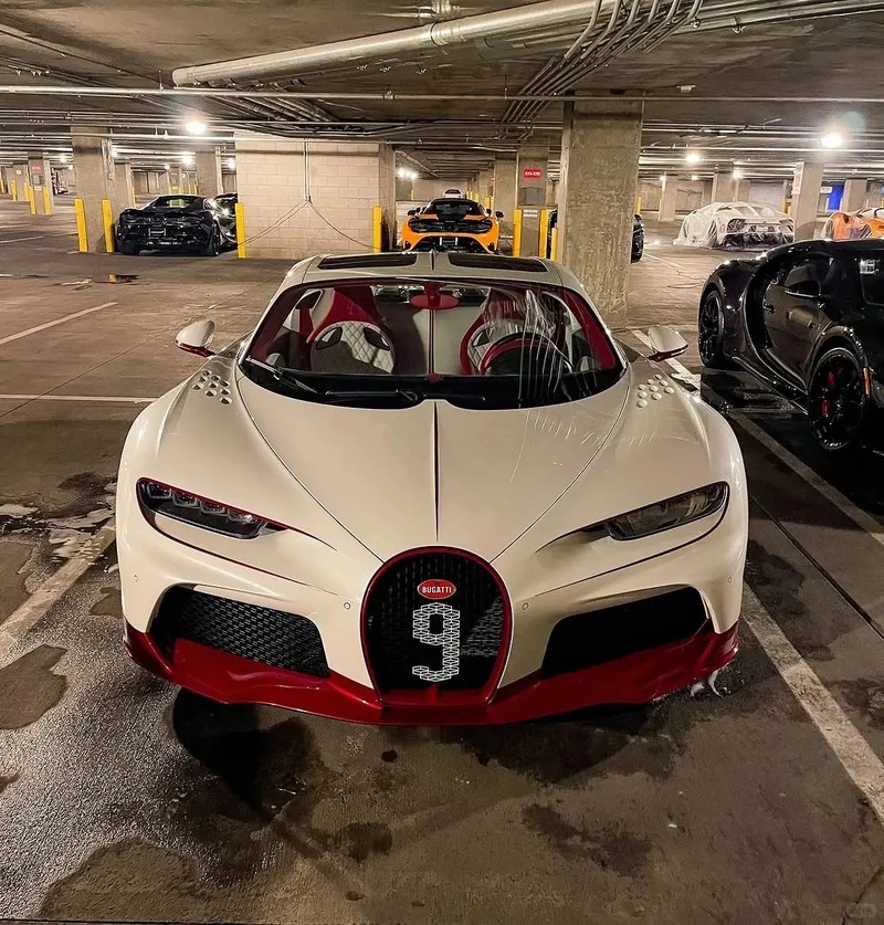 Ngoại thất thu hút của Bugatti Chiron ngoại thất đẹp