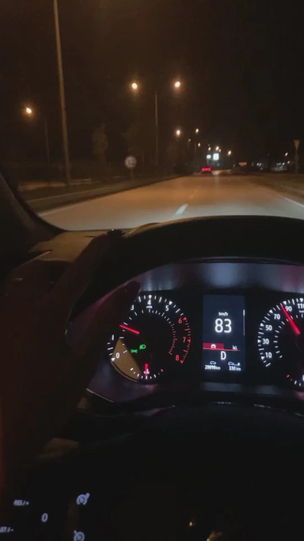 Hình ảnh sống động cùng hình nền công tơ mét hd