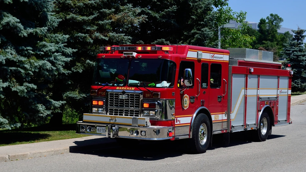 Thể hiện đẳng cấp với hình nền xe cứu hỏa cao cấp