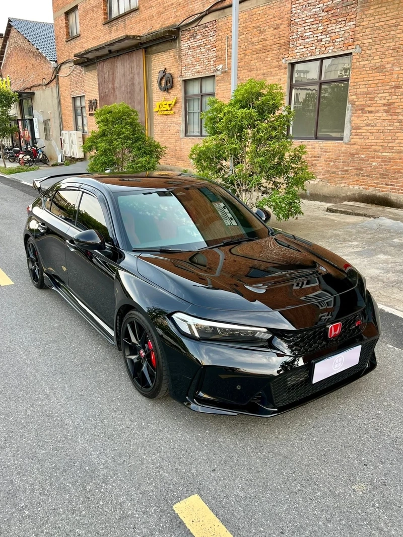 Công suất lớn mạnh mẽ honda civic type r công suất lớn