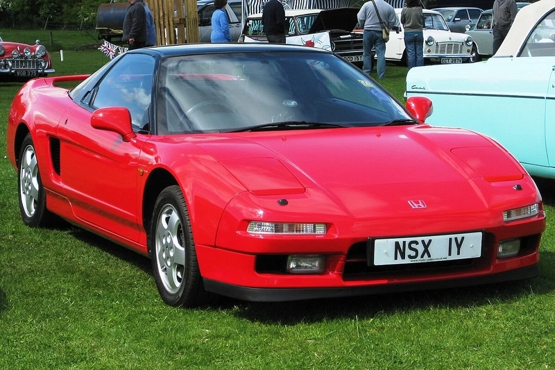 Dẫn động AWD ổn định cực chất Honda NSX dẫn động AWD