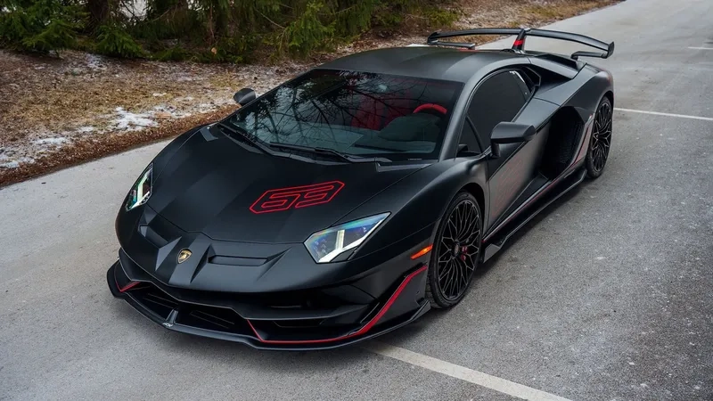 Biến hình nền lamborghini aventador svj thành phong cách riêng
