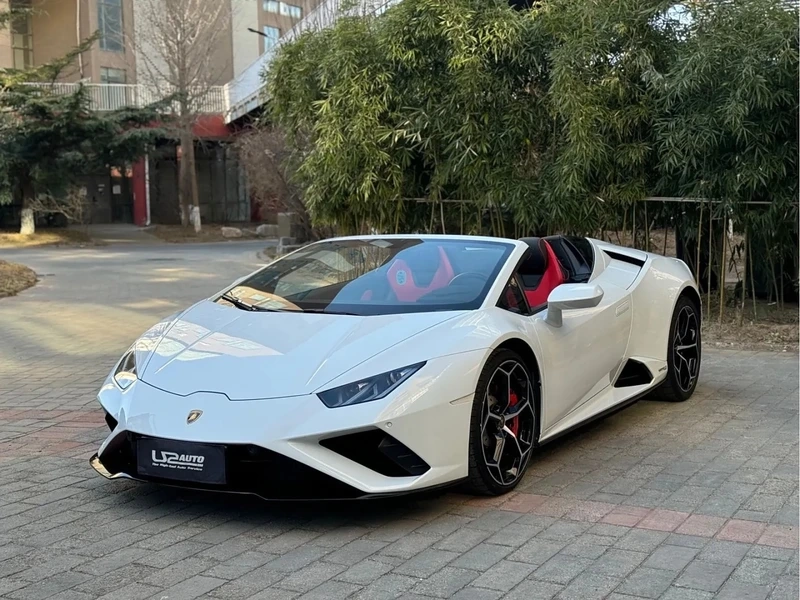 Lamborghini Huracán đẳng cấp siêu xe