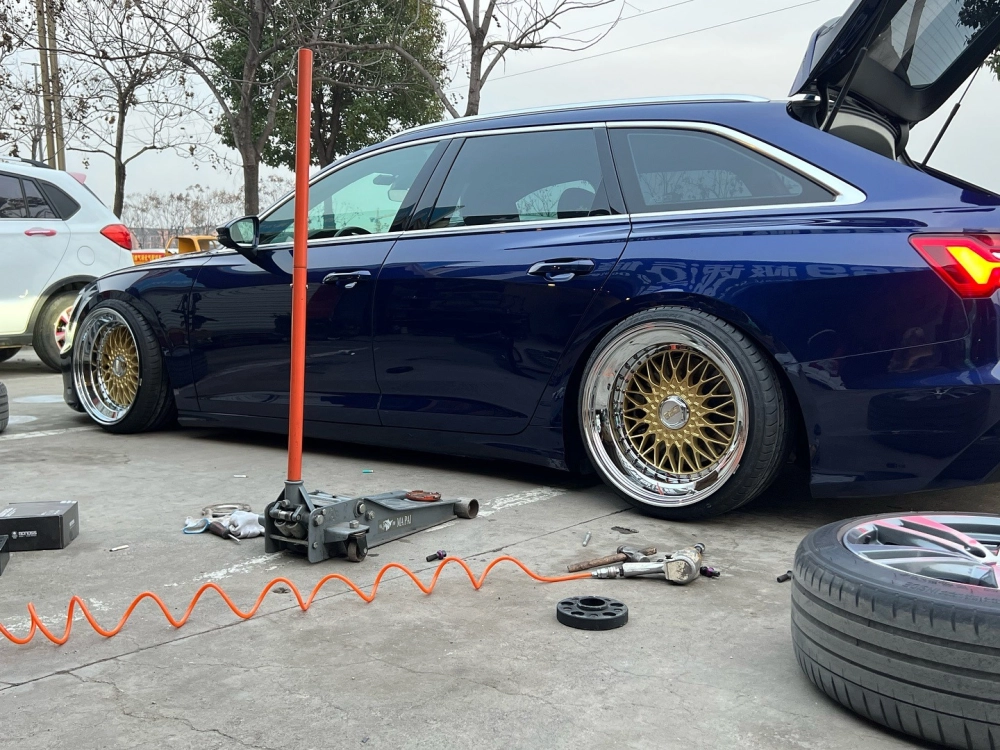 Mâm BBS độ Lexus trắng thiết kế 5 chấu kép siêu nhẹ thể thao