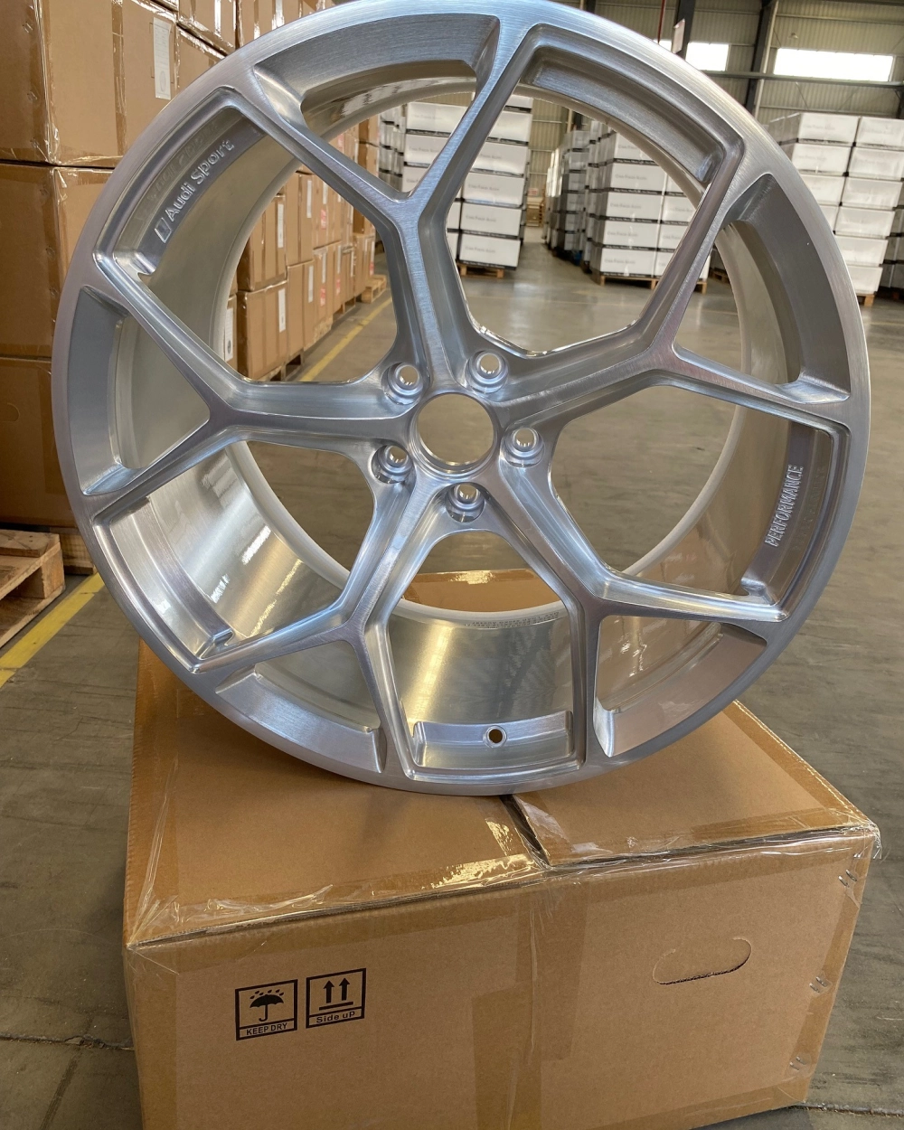 Mẫu mâm Forged 5 chấu kép màu bạc sáng bóng thiết kế cao cấp