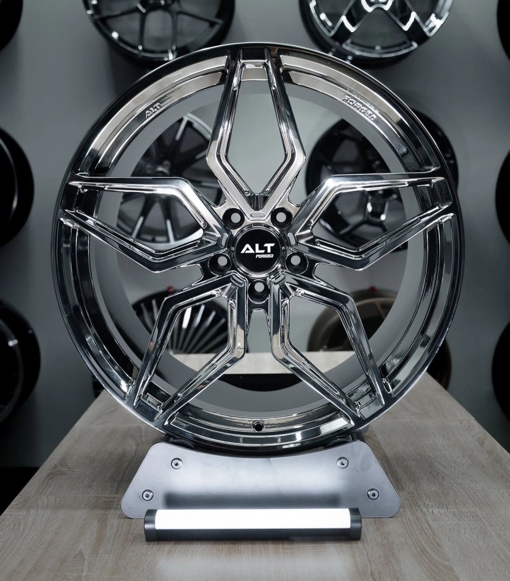 Mẫu mâm lồi mạ chrome sáng bóng thiết kế 5 chấu kép cực hiện đại