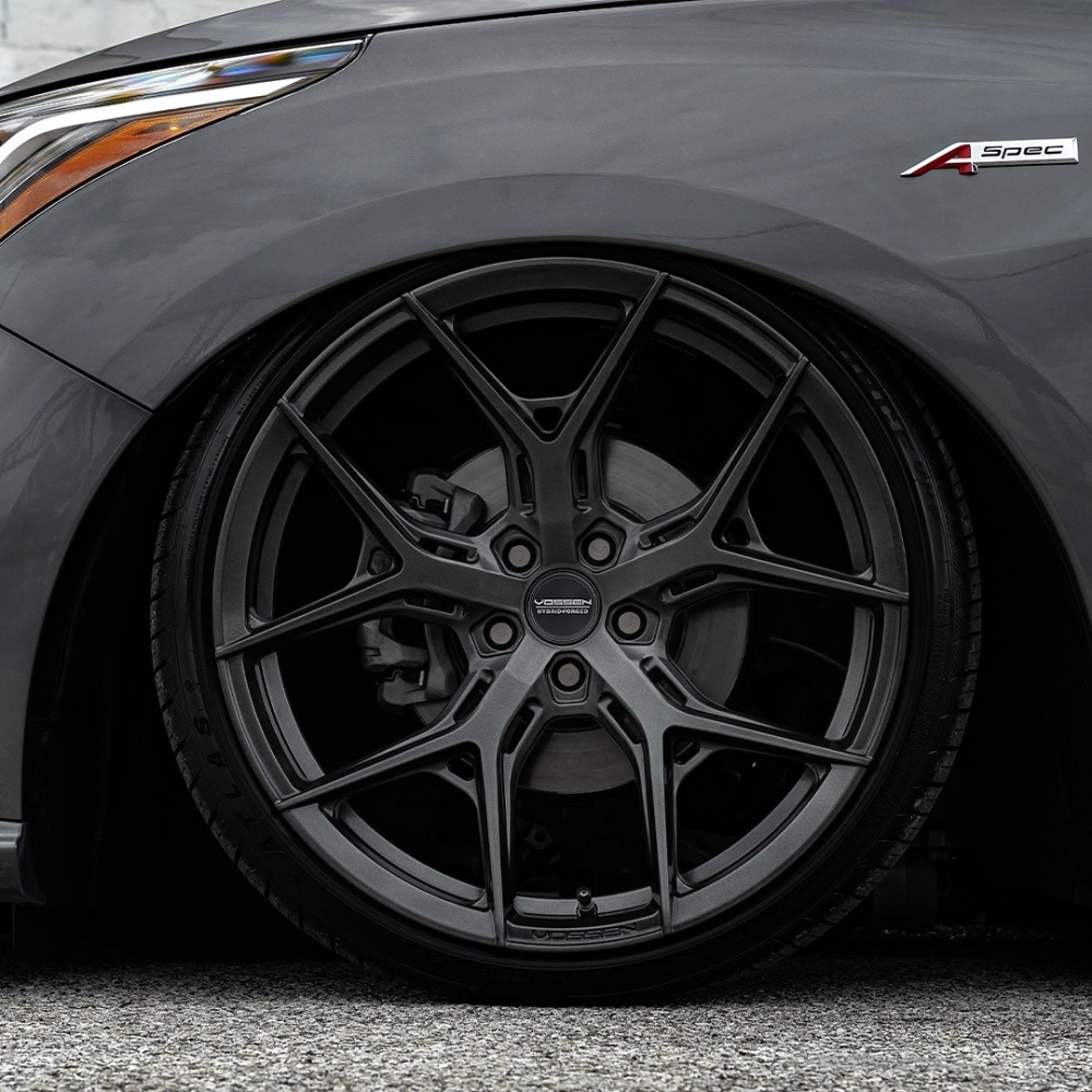 Mâm Vossen Hybrid Forged màu xám chì thiết kế Y-spoke ấn tượng