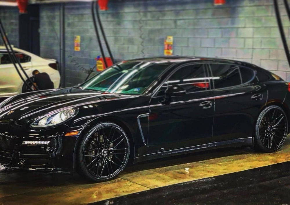 Mẫu mâm xương cá đa chấu sơn đen độ Fadil phong cách siêu xe