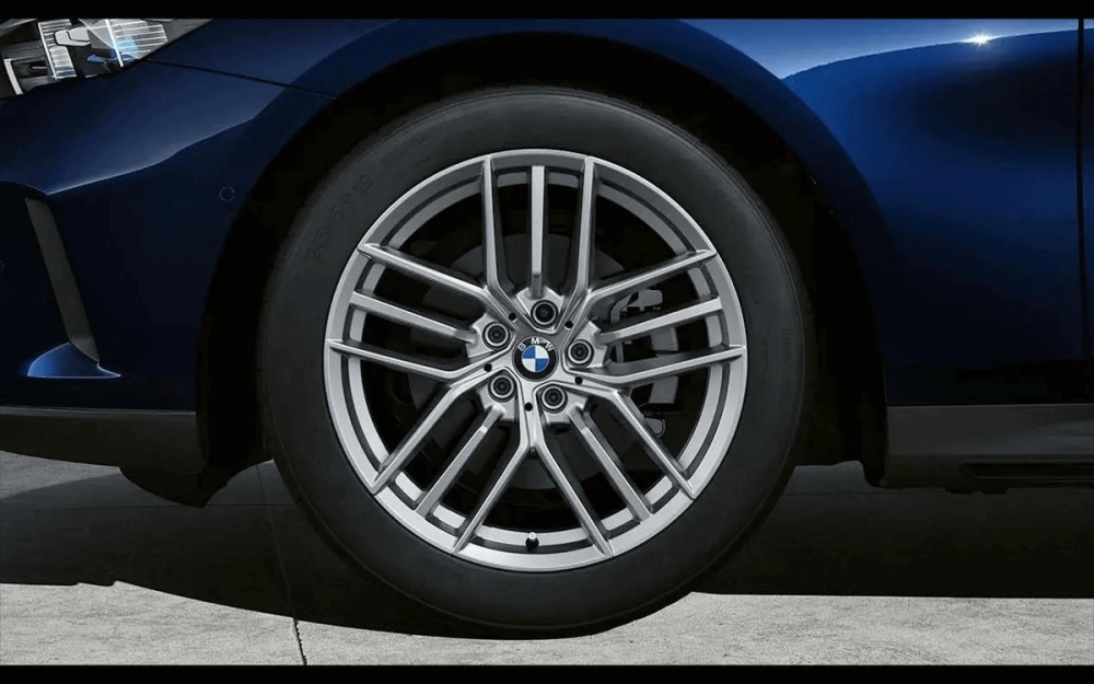 Mẫu mâm xương cá đa chấu sang trọng đẳng cấp độ cho xe Fadil