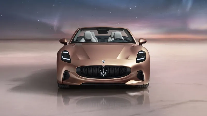 Bộ sưu tập xe maserati đẹp khó rời mắt