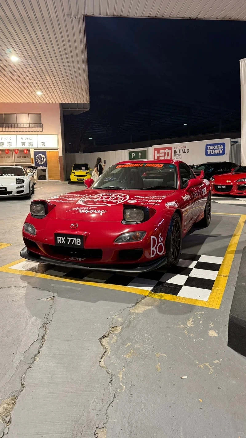 Trải nghiệm phiên bản Mazda RX7 FD mạnh mẽ