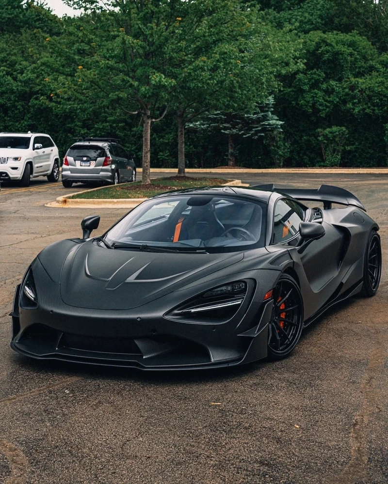 Cảm nhận đam mê với McLaren 720S xe thể thao