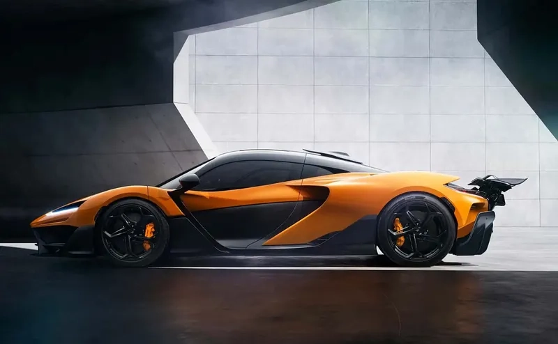 Chiêm ngưỡng toàn cảnh McLaren P1 siêu xe đầy uy lực