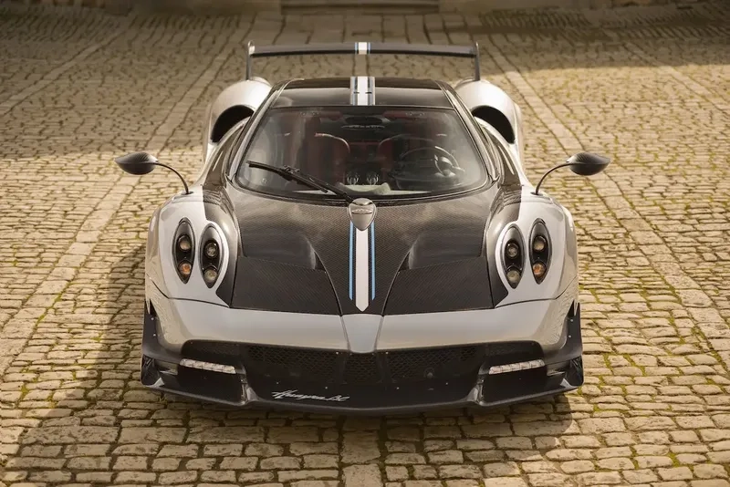 Hình ảnh xe pagani huayra bc 4k sống động và sắc nét