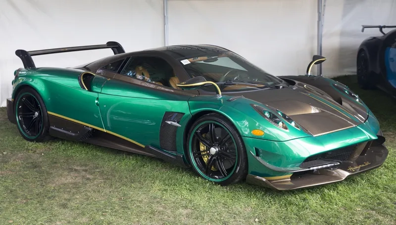 Xe pagani huayra bc nghệ thuật với thiết kế tinh tế và sáng tạo