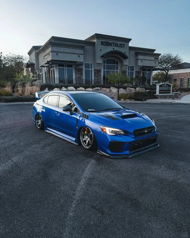 Phong cách hầm hố cùng Subaru WRX STI dáng thấp