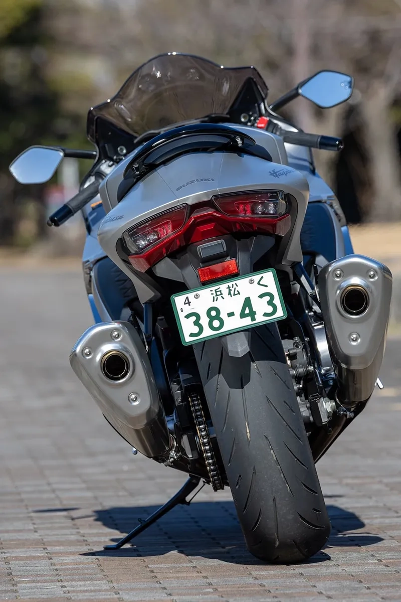 Phân tích Hayabusa tiêu thụ xăng