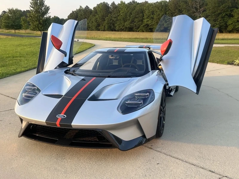 Khám phá xe 2 cửa thể thao đỉnh cao tốc độ