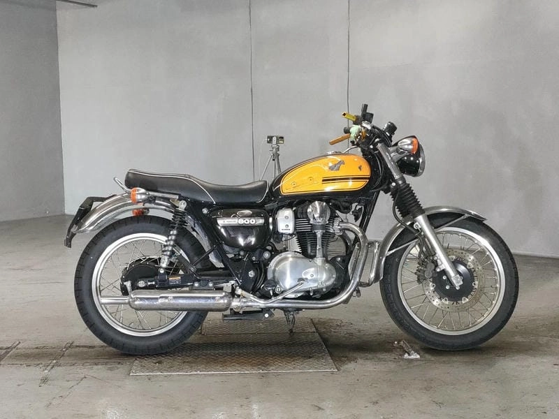 Xe classic hoài cổ mang hơi thở quá khứ sống động