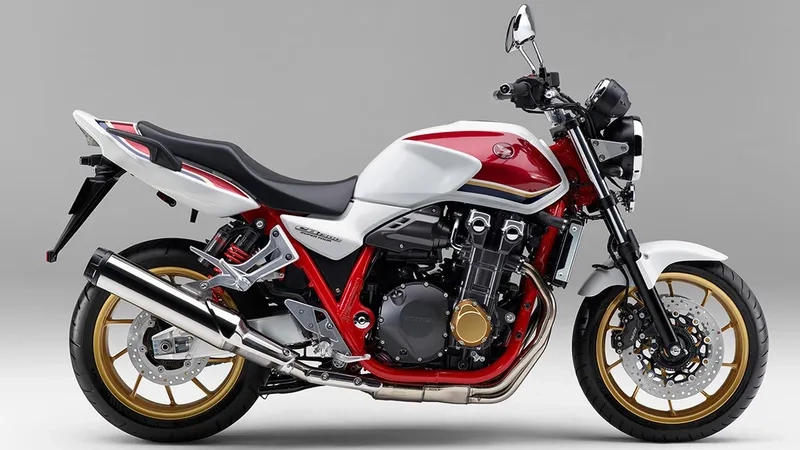 Tham khảo giá xe 4 máy tầm trung