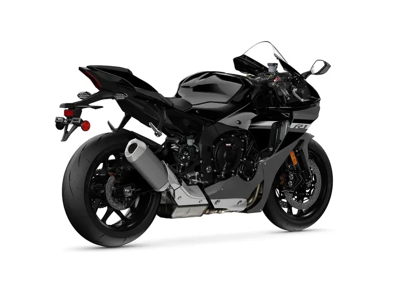 Cận cảnh ống xả Akrapovic R1