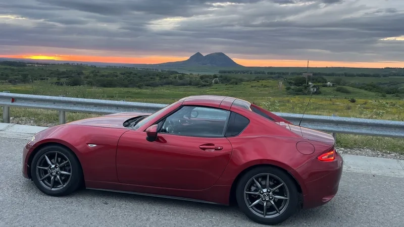 Cập nhật giá xe Mazda MX-5 tại Việt Nam mới nhất