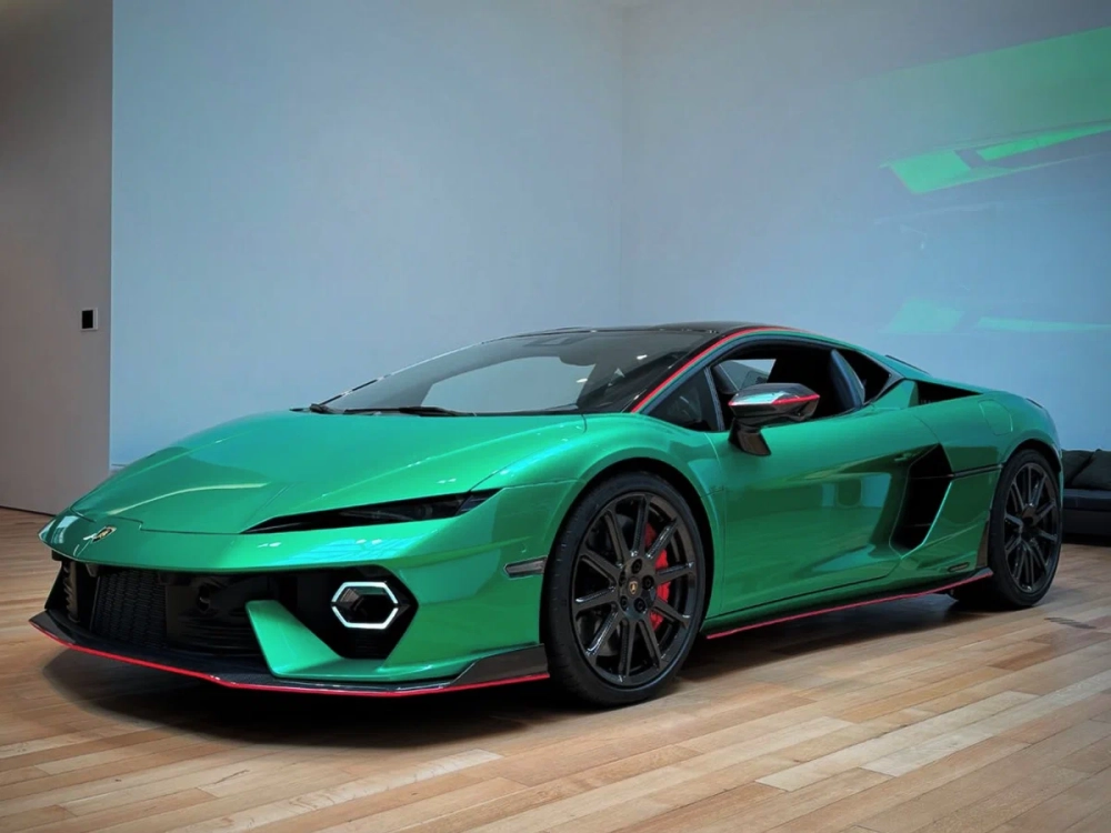 Chân thực từng khoảnh khắc video trải nghiệm Lamborghini Temerario