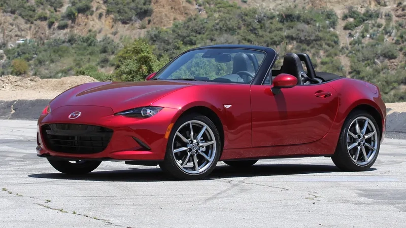 Tính toán chi phí giá lăn bánh Mazda MX-5 mới nhất