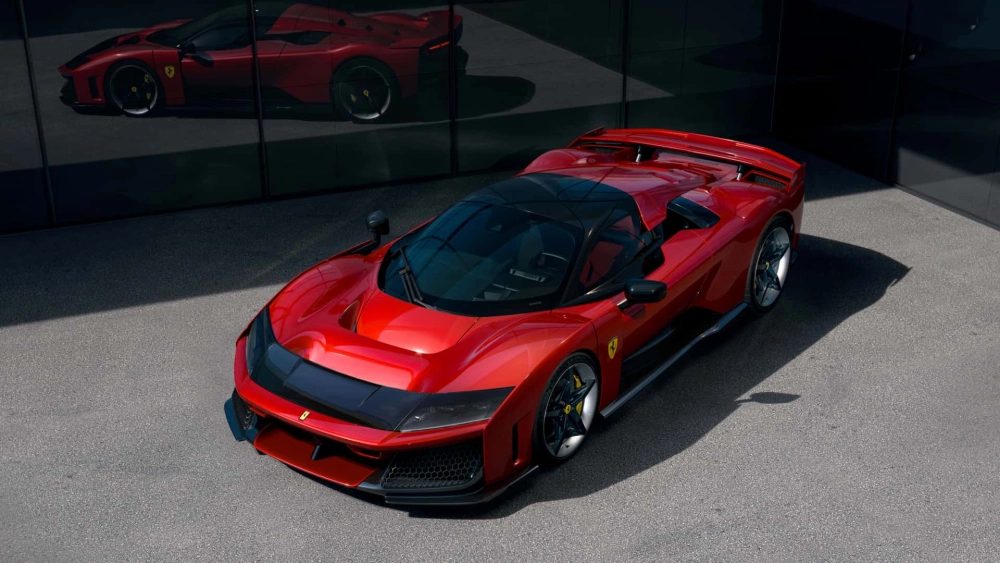 Chiêm ngưỡng tuyệt phẩm tốc độ Ferrari F80 huyền thoại