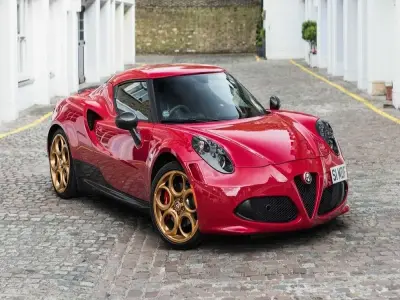 Bộ ảnh xe Alfa Romeo 4C chất lượng cao cho người yêu xe