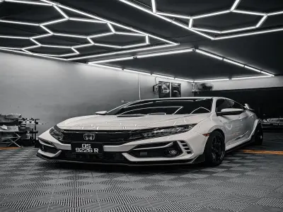 Xe Honda Civic Type R biểu tượng xe thể thao Nhật Bản