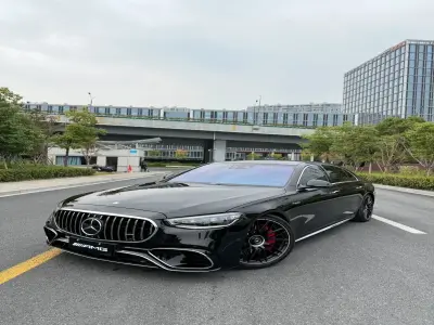 Mercedes AMG - Biểu tượng xe thể thao sang trọng đầy uy lực