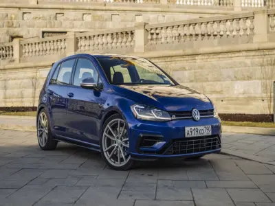 Bộ sưu tập 75+ mẫu xe Volkswagen Golf R thể thao cực chất