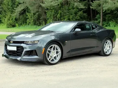 Ảnh Chevrolet Camaro đẹp mê hoặc người yêu xe thể thao Mỹ
