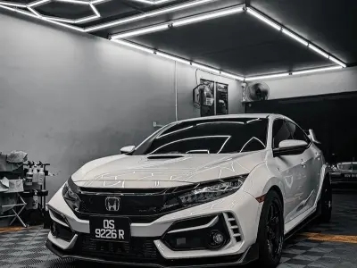 Xe Honda Civic Type R biểu tượng xe thể thao Nhật Bản