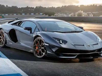 Tổng hợp ảnh xe Lamborghini Aventador SVJ đẹp mắt mọi góc
