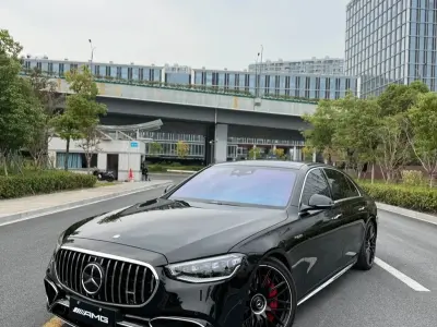 Mercedes AMG - Biểu tượng xe thể thao sang trọng đầy uy lực