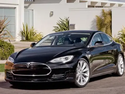 Ngắm nhìn ảnh Tesla với thiết kế tương lai nổi bật